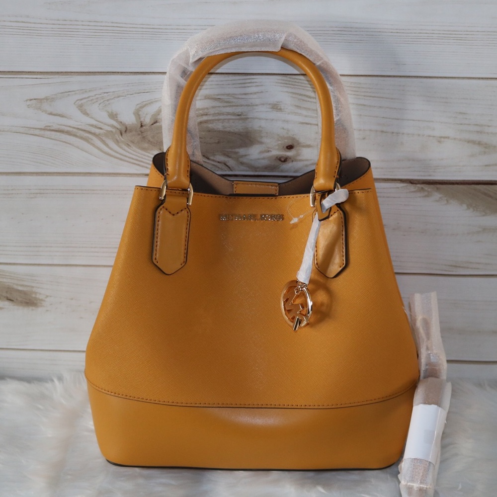 🌼SOLD🌼NWT Michael Kors Trista 2 in 1 - Picture 2 of 8
